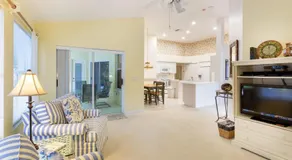 SERENE & ATTRACTIVE 3BR HEATED POOL/SPA HOME - Image 2