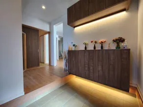 Star Resident 180 - Image 4