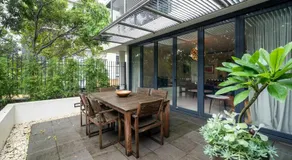 Leafy Inner City Apartment Camperdown - Image 4