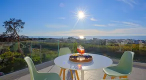 IRIS Rooms & Apartments - Image 2