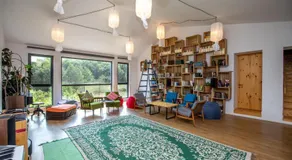 Vardeni Guesthouse - Image 2