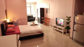 Shaftsbury Residence Cyberjaya Wifi, Netflix, Free Parking - Image 2