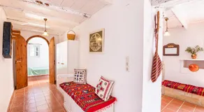Olive Grove Cottage - Image 5