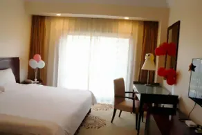 Jinjiang Hotel Qianan - Image 3
