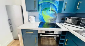 EVELYN - KENILWORTH STUDIO FLAT 30m2 - PRIVATE PARKING - Image 4