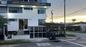Hotel Bogotá la embajada - Image 5
