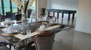 Luxury Green - Image 2