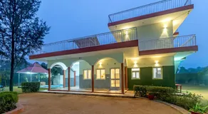 Alaya Stays Luxe FarmAcre Pet-friendly 4-BHK Villa With Private Pool, Garden & Terrace - Image 5