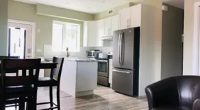 Downtown Whitehorse Deluxe 2 Bedroom Condo - Image 4