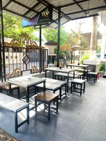 Tjahaja Baroe Syariah Mitra RedDoorz At Dukuh Kupang - Image 3