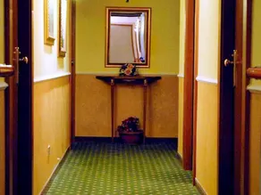 Hotel Aurora Garden - Image 5