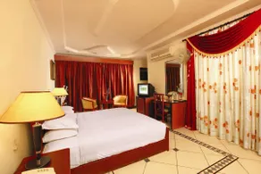 Emarald Resort - Image 2