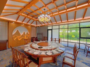 Xiangtang Shanju Hotel - Image 3