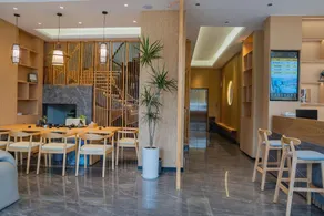 Fanyi Smart Hotel - Image 2