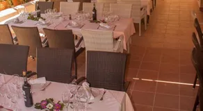 Apartamentos La Cabaña - Image 4