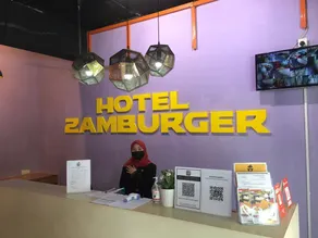 Hotel Zamburger Zamway Lagoon - Image 2