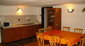 Chalupa Praženica - Image 2