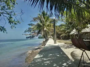 Cliff Side Beach Resort and Cottages - Image 3