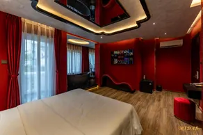 Midas Hotel 2 - Image 5