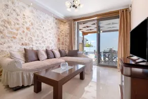 Suite Iro private home for familys - Image 5