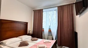 Hotel Paviljon - Image 2