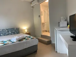 Aqua Blue Motel - Image 2