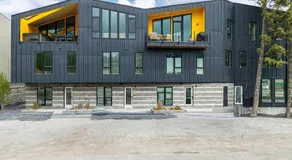 Luxury 4 BR Retreat with Hot Tub and epic mountain view - Image 5