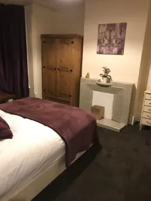 Oxford Spires Maison Serviced Accommodation - Image 2