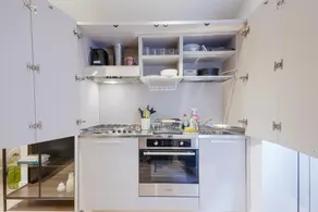 Stylish Apartment - City Centre - Yoko Property - Image 5