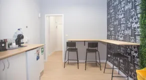 Aerostay Hostel - Image 4