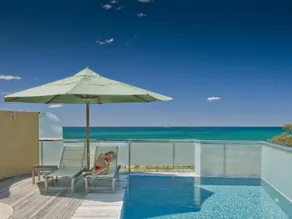 Beach Suites - Image 5