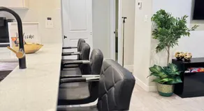 Luxe of Haven - 2bed with office and free parking - Image 5