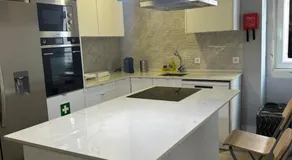 Finu Hub Guesthouse - Image 3