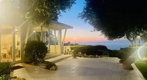 Villa Garden - Image 2