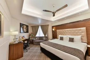 KC Residency - Image 2