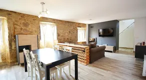 Casa con piscina en zona rural - Image 2