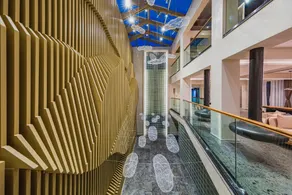 Jinding Xinxin Hotel - Image 3