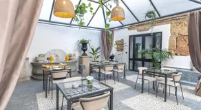 L' Hôtellerie Easy Suites - Image 5