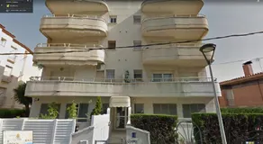 LG Nice Apartment - Image 4
