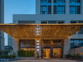 Ruili Hotel - Image 4