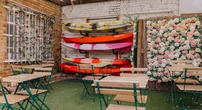Sherwood Hotel - Image 4