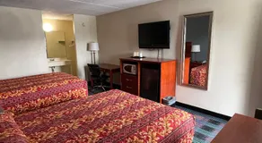 Royal Inn Motel-Charlottesville - Image 4