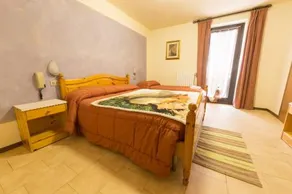 Albergo Ristorante Dosso Alto - Image 1