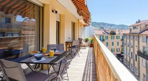 #4 Staywizus - Papon Parking climatisé terrasse & wifi 5mins à pieds du Vieux Nice - Image 3
