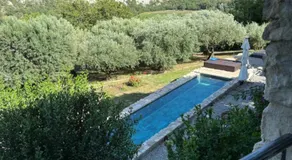 L Ostau de la Treille - Image 5