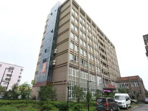 Yunzhou Business Hotel - Image 2