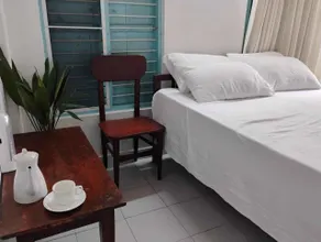 R & B Green Stay - Image 5