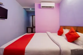 OYO 71754 Hotel Ragas - Image 4