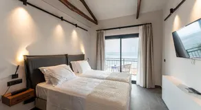 Hotel Angels - Image 2