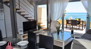 Modern og luksus feriehus  med fælles pool i Denia, på Costa Blanca, Spanien med plads til 4 personer - Image 2
